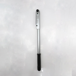 آچار ترکمتر جغجغه ای تی جی جی مدل کد YP-TAIWAN-S34424-2S-25-135N.M سایز 1/2 اینچ