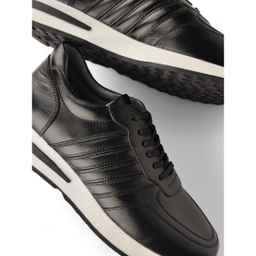 کفش کتانی زنانه چرم کاکتوس مدل WS۱۰۵۷ رنگ مشکی