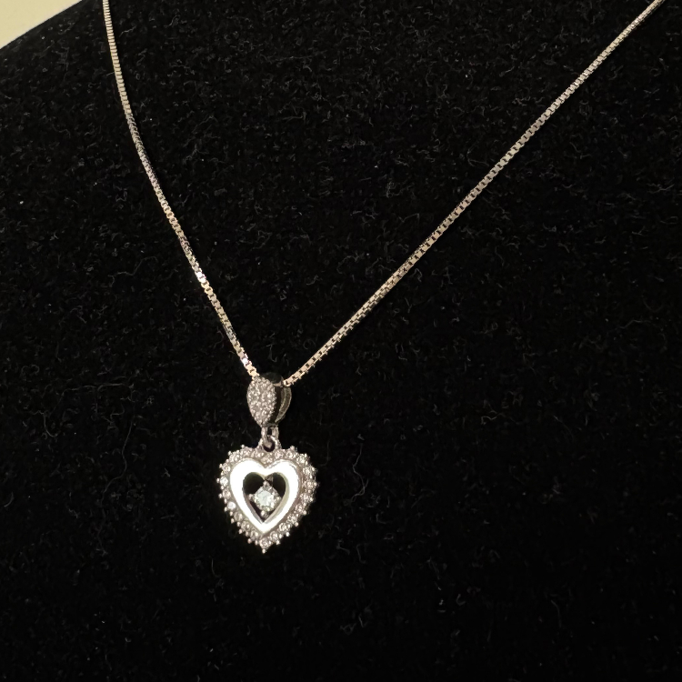 گردنبند نقره زنانه گیرا مدل قلب کد G1035