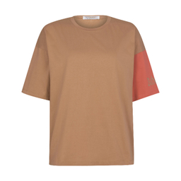 ست تیشرت و شلوارک زنانه لوینت کد 6341 رنگ کرم گلبهی