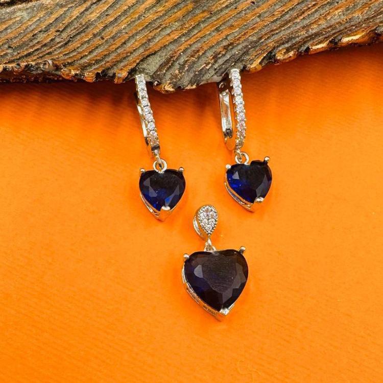 نیم ست نقره زنانه گیرا مدل قلب کد G989