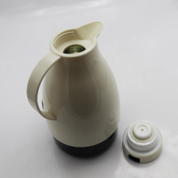 فلاسک ریور مدل YPM-MELAMINE-8626 حجم 1.3 لیتر