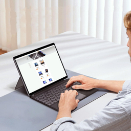 تبلت 12.96 اینچ چووی مدل Hi10 Max N150 با ظرفیت 512 گیگابایت و رم 12 گیگابایت، رزولوشن دوربین 8 مگاپیکسل، پشتیبانی از کیبورد و قلم