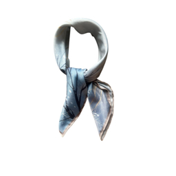 دستمال گردن زنانه گواپو مدل S57 طرح شاخه‌های درخت و برف