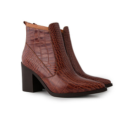 بوت زنانه چرم آگوست مدل 117002 CROCO B