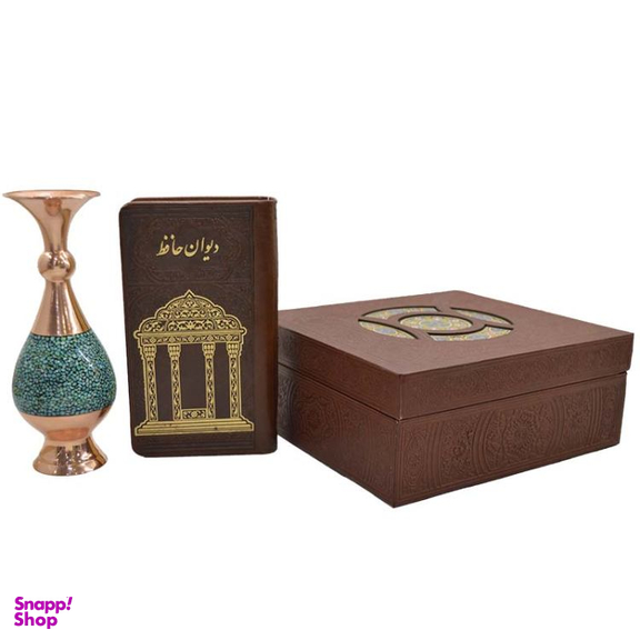 کتاب شاهنامه اثر فردوسی انتشارات هلیا به همراه گلدان