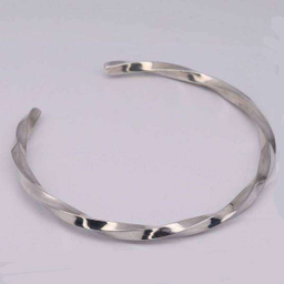 بنگل نقره مردانه مدل سیاوش کد 010