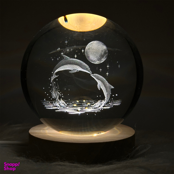 چراغ خواب مدل گوی کریستال سه بعدی طرح دلفین و ماه سایز 10 سانتی متر