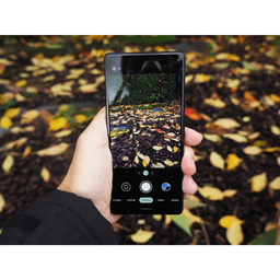 گوشی موبایل گوگل مدل Pixel 6a تک سیم کارت ظرفیت 128 گیگابایت و رم 6 گیگابایت به همراه شارژر