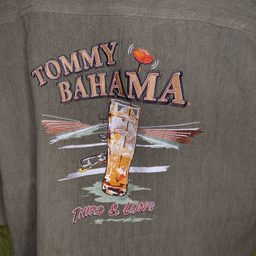 پیراهن مردانه مدل فربد رنگ سبز زیتونی