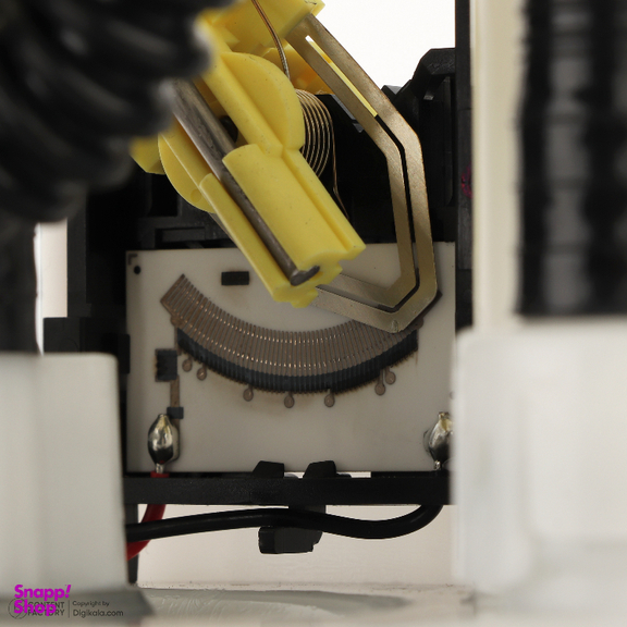 پمپ بنزین مادپارت کد 330607020016 مناسب پژو 206 / پژو 207 / رانا