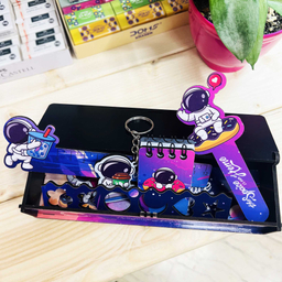 بسته لوازم تحریر مدل فضانورد فانتزی مجموعه 6 عددی