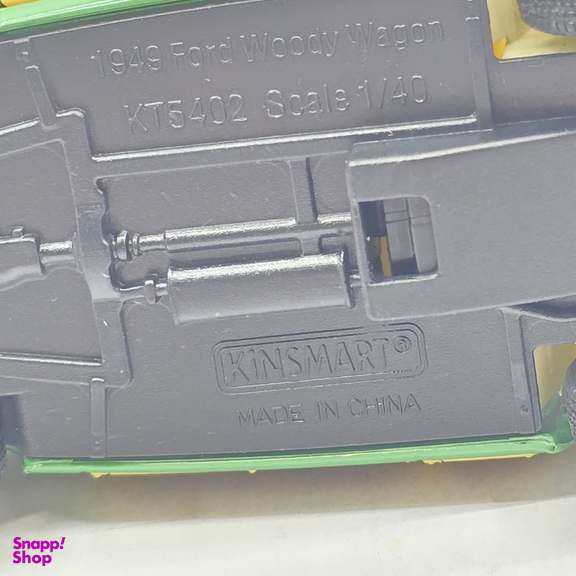 ماکت ماشین کینزمارت مدل فلزی فورد وودی واگن 1949 ساحلی FORD WOODY WAGON به همراه جاسوییچی