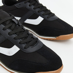 کفش پیاده روی مردانه ال سی وایکیکی مدل Gaver