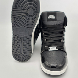 کفش پیاده روی کد 075 طرح نایک جردن رنگ مشکی