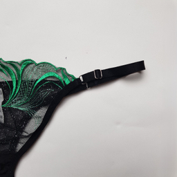 ست شورت و سوتین زنانه برتا مدل توری کد 1031ZG رنگ مشکی