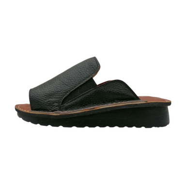 صندل طبی زنانه چرم ریباری مدل Clarks رنگ مشکی