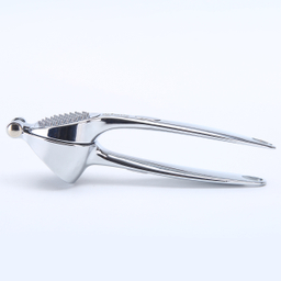 سیر له‌ کن جی فی نی مدل 02