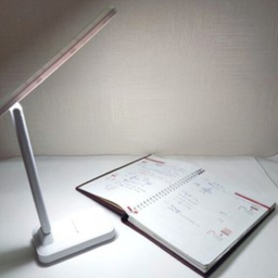 چراغ مطالعه سه حالته شارژی کم مصرف hg-due مدل hg688-A