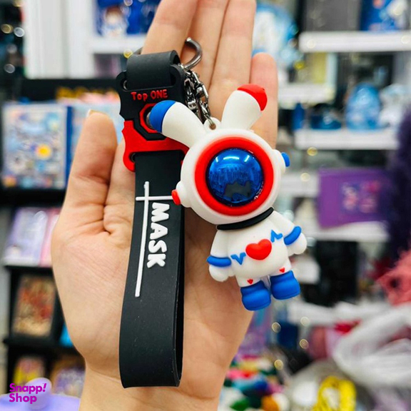 چراغ خواب مدل فضانورد کهکشانی اسپیکر دار کد 03 به همراه جاکلیدی مجموعه 2 عددی