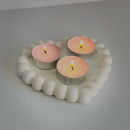 استند جواهرات مدل قلب