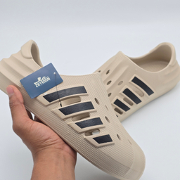 دمپایی مردانه زیتون مدل سامبا کد 46789 رنگ نسکافه ای