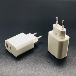 شارژر دیواری 20 وات ایکس-انرژی مدل X-520