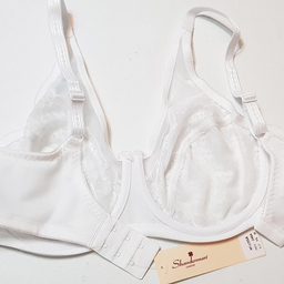 ست شورت و سوتین زنانه شاندرمن مدل فنردار گیپور گلدار کد 5080-2464-03 رنگ سفید