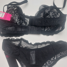 ست شورت و سوتین زنانه برتا کد 2420AB رنگ مشکی