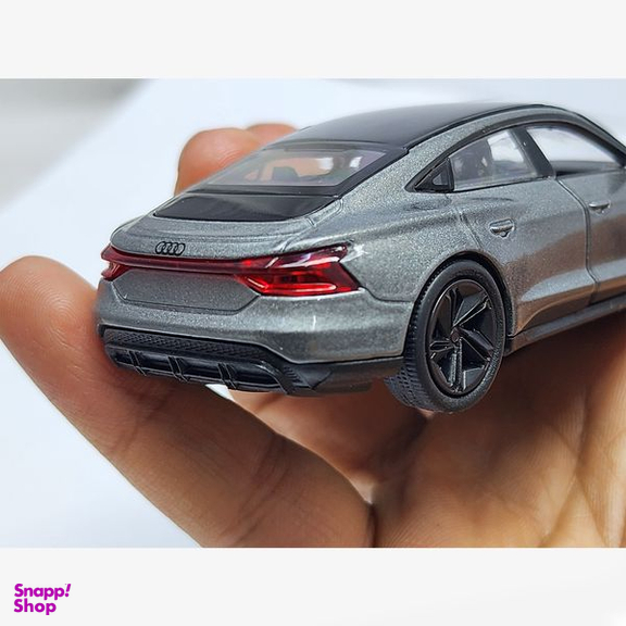 ماشین بازی ولی مدل فلزی عقبکش آئودی Audi RS