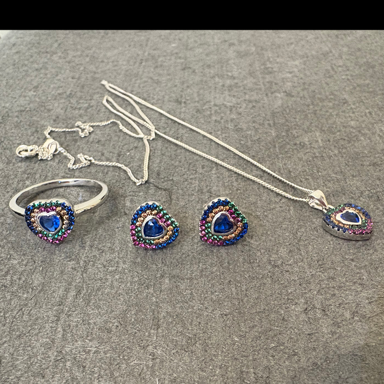 نیم ست نقره زنانه گیرا مدل قلب کد G982